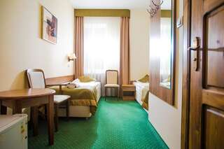 Отели типа «постель и завтрак» DW California Реваль Стандартный двухместный номер с 2 отдельными кроватями-4
